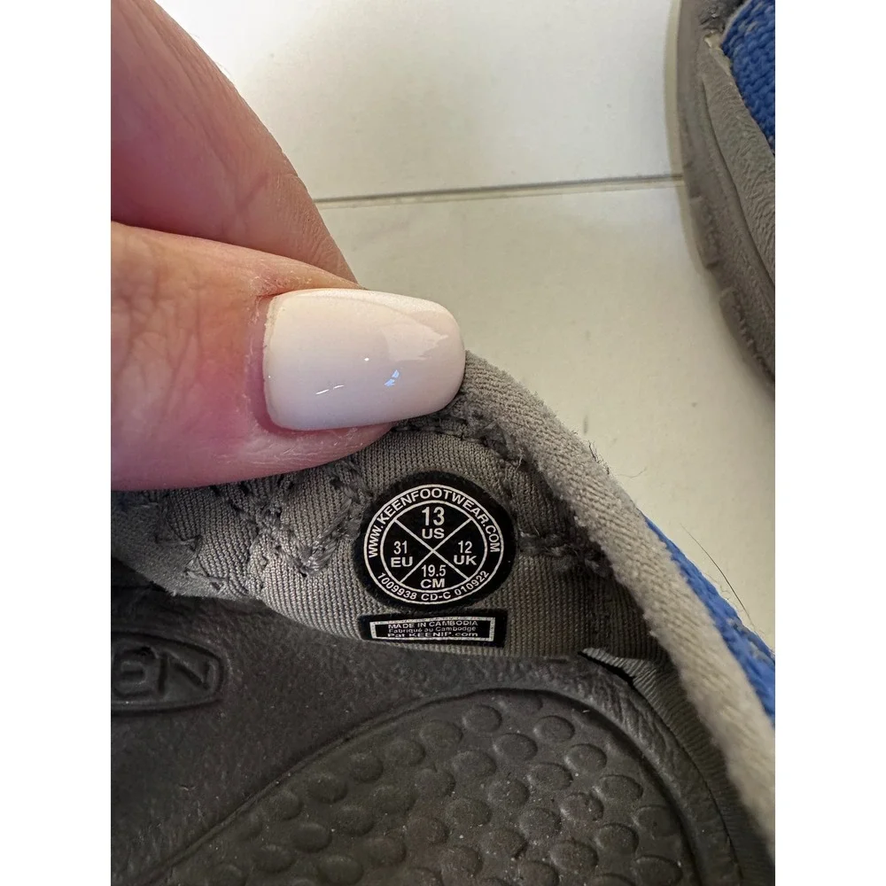 Keen Newport H2 Kids Sandals Size 13 Blue Grey Waterproof Hiking Water Shoes